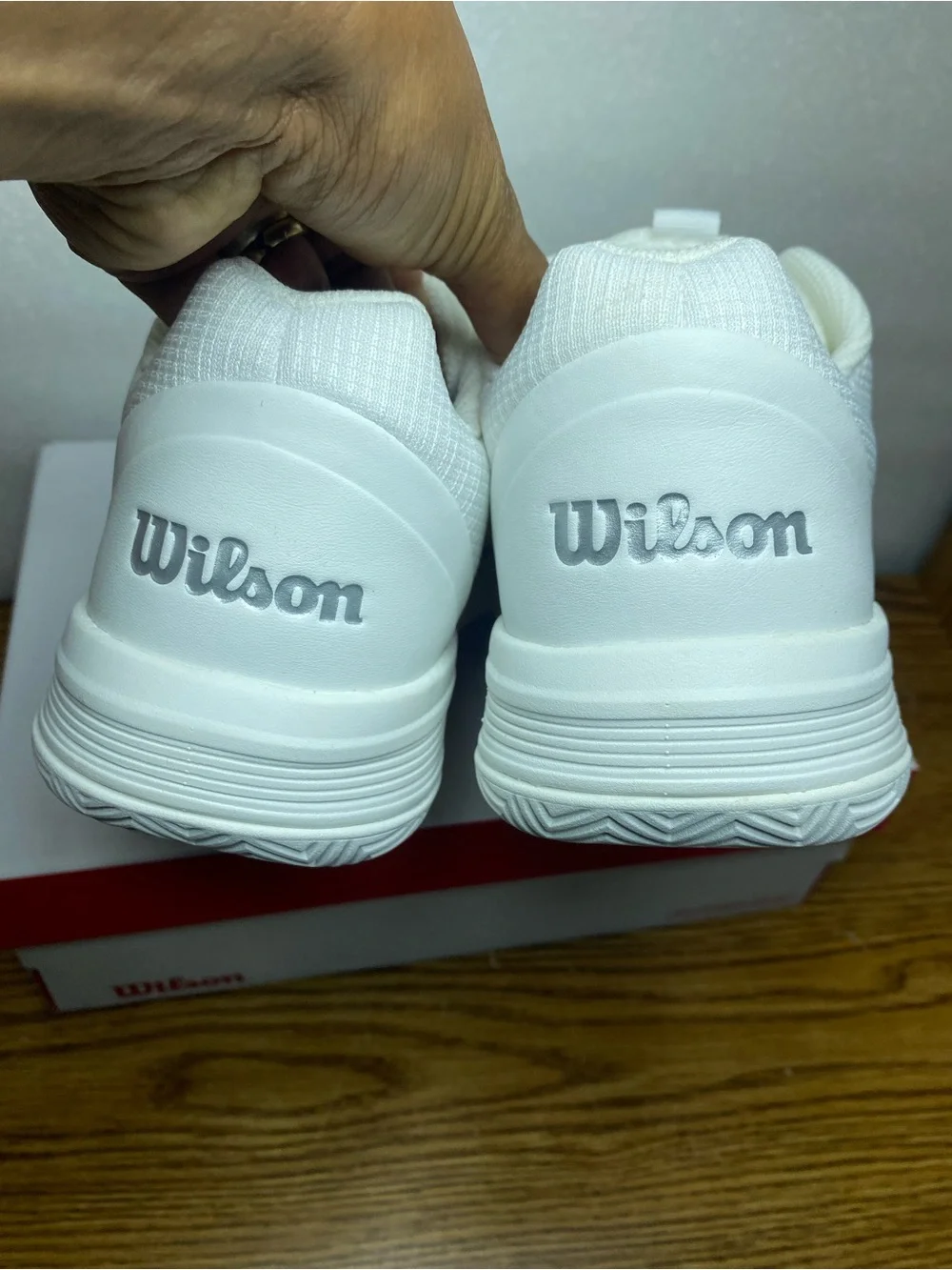 Wilson court glide